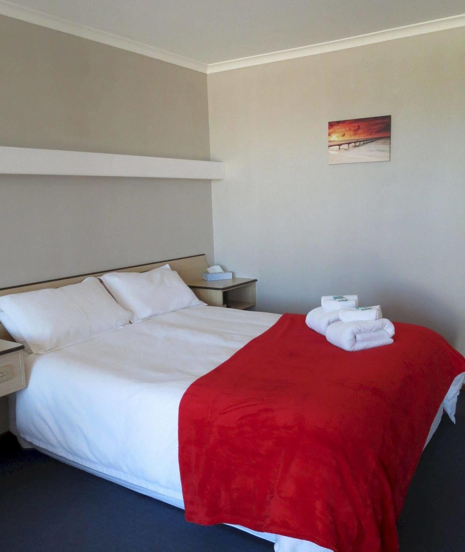 Stansbury Holiday Motel 외부 사진