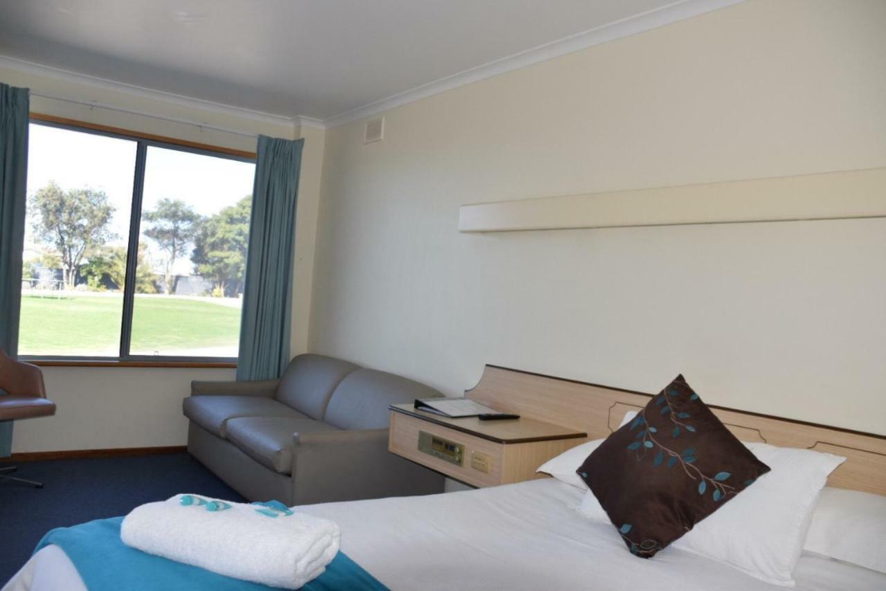 Stansbury Holiday Motel 외부 사진